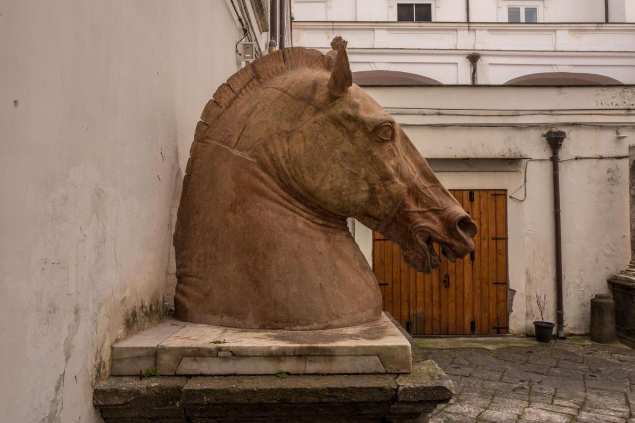 Art Suite Nel Cuore Di Napoli Eksteriør bilde