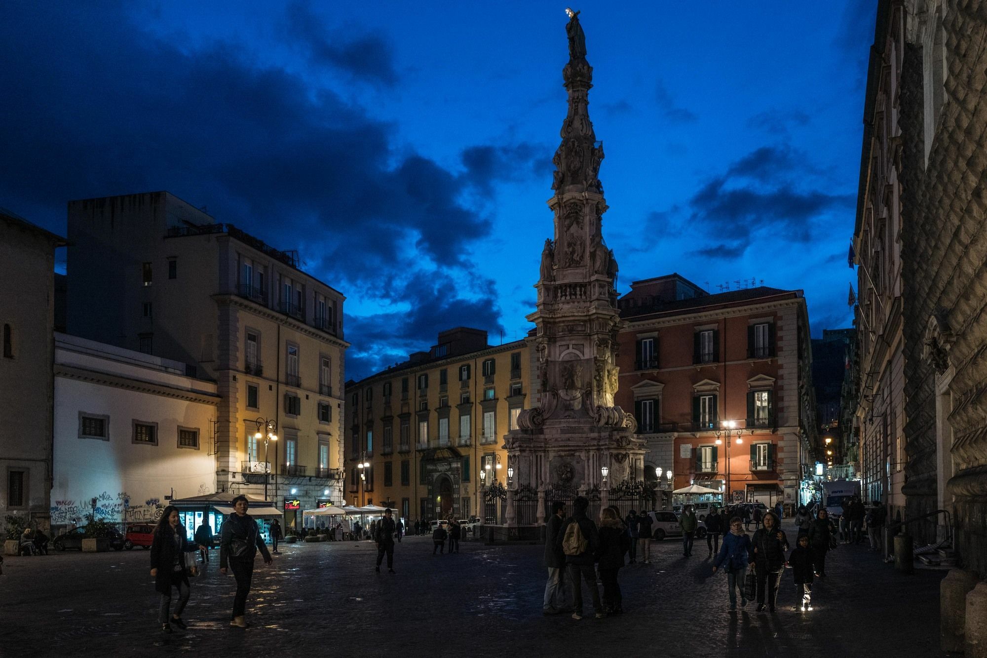 Art Suite Nel Cuore Di Napoli Eksteriør bilde