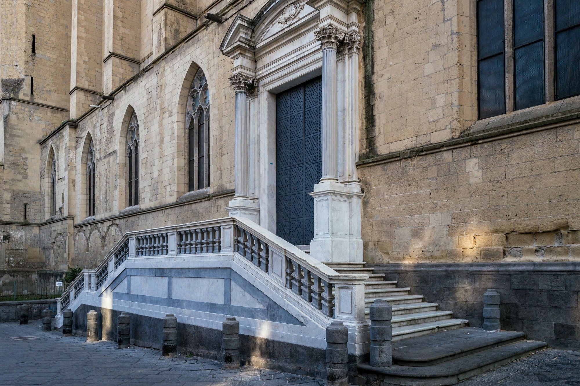 Art Suite Nel Cuore Di Napoli Eksteriør bilde