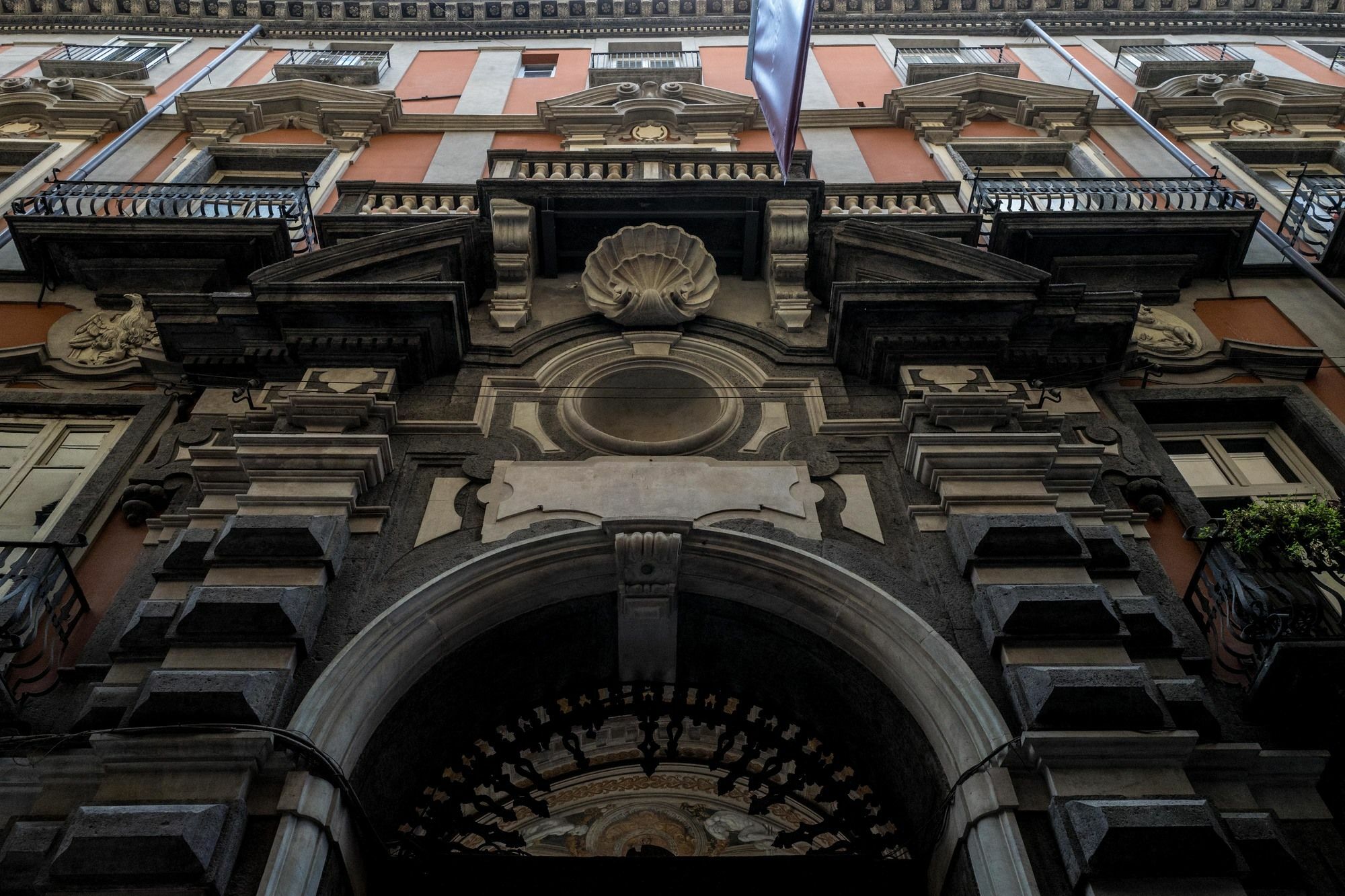 Art Suite Nel Cuore Di Napoli Eksteriør bilde