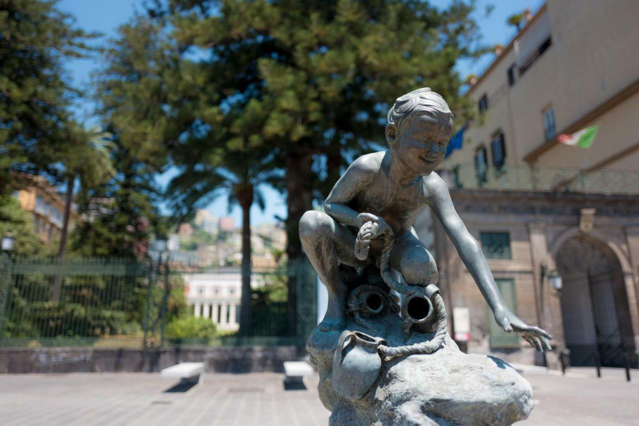 Art Suite Nel Cuore Di Napoli Eksteriør bilde